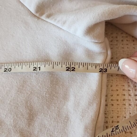 Columbia Graphic Logo 2 Pockets Crew Neck Long Sleeve Sz. M (XL) Sweatshirt - Picture 8 of 9